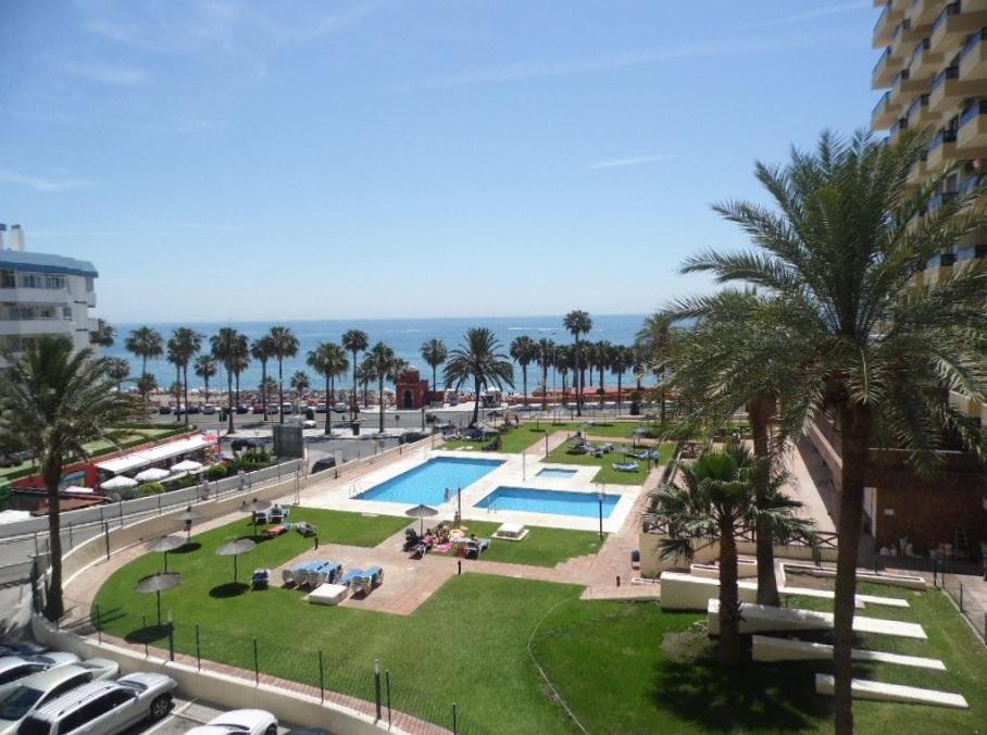 Aloha Playa Lägenhet Benalmádena Exteriör bild